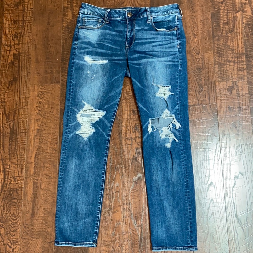 American Eagle skinny jeans